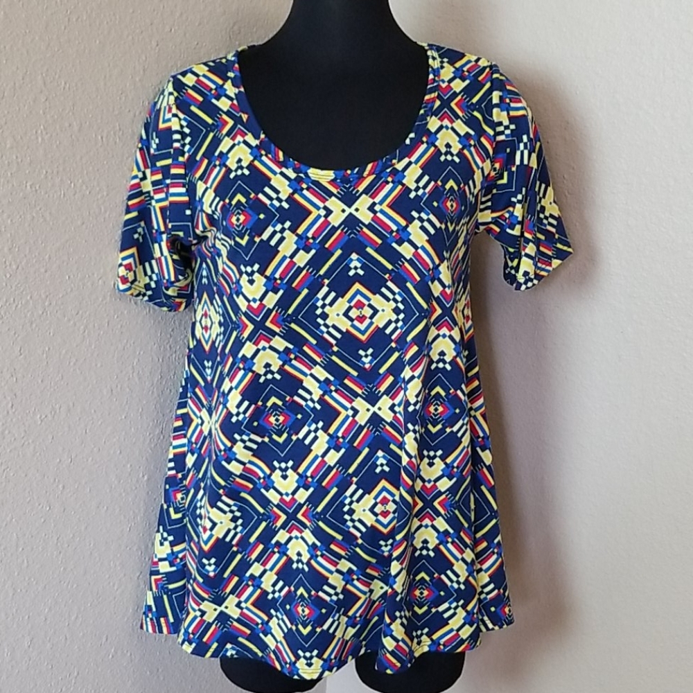 Lularoe Perfect T Short Sleeve Print Top